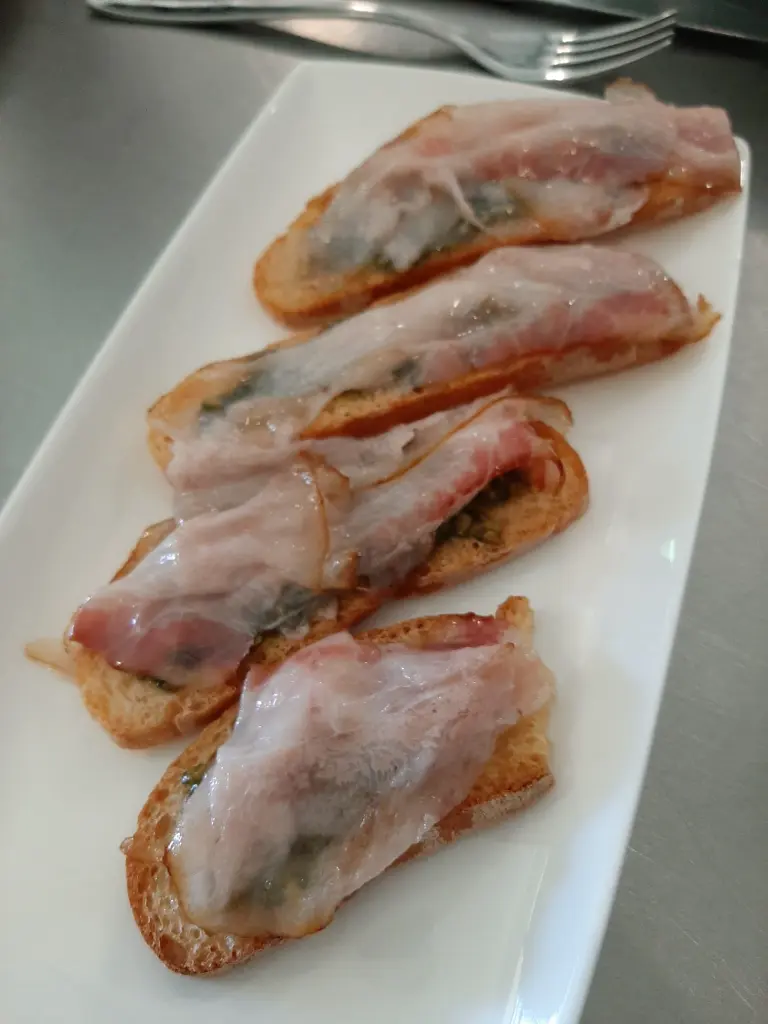 pesto panceta toast.webp